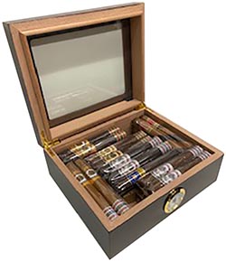 SJ Cigars: CS Toro Starter Kit Humidor